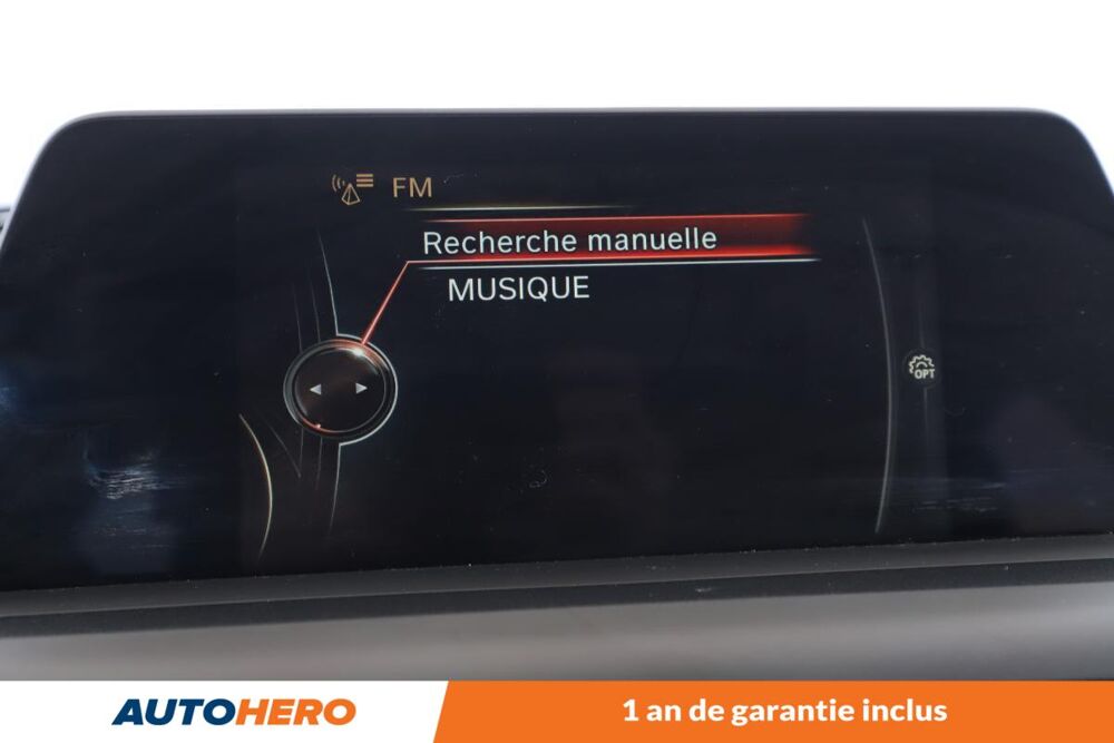 S&eacute;rie 1 116d Lounge BVA8 5P 116 ch 2016 occasion 92130 Issy-les-Moulineaux