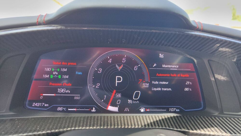 Corvette Stingray C8 6.2 V8 LT2 483 3lt - Automatique 2022 occasion 71200 Le Creusot