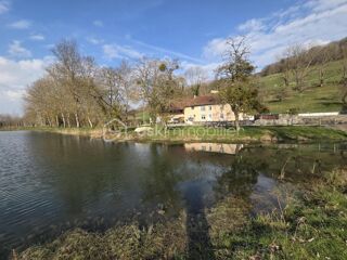  Propriété/château à vendre 5 pièces 141 m²