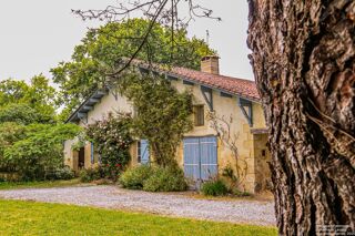  Maison à vendre 8 pièces 219 m²