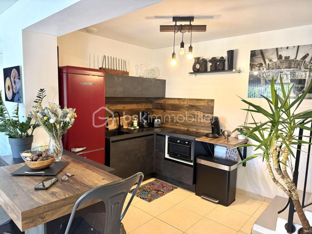 Caudebec-lès-Elbeuf 76320 - Maison 81m2, 2 chambres, stationnement privatif, terrasse, DPE : D !