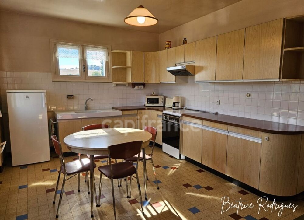 Vente Maison Maison à vendre 4 pièces PANISSIERES (42) Panissieres