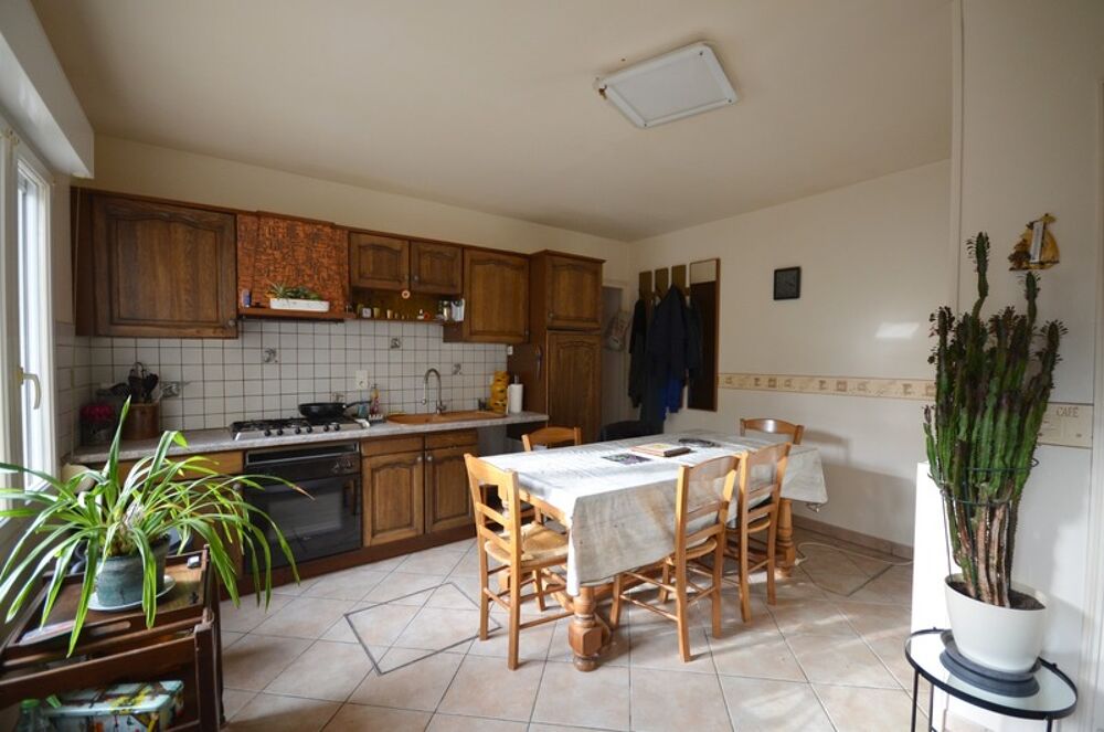 Vente Maison CHATILLON SUR MARNE, à vendre Maison de caractère et dépendances au cœur d'un village viticole Reuil