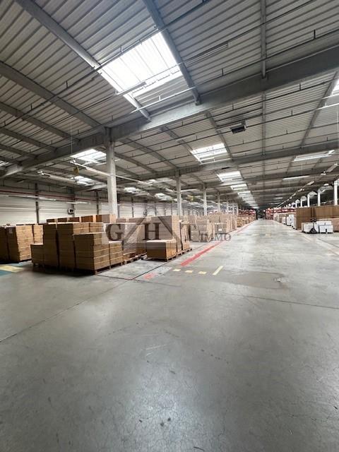   ENTREPOT 14 624 M² A VENDRE BONDOUFLE 