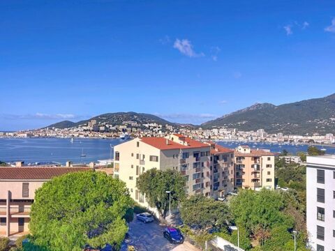  Duplex/triplex � louer 5 pi�ces 146 m� Ajaccio