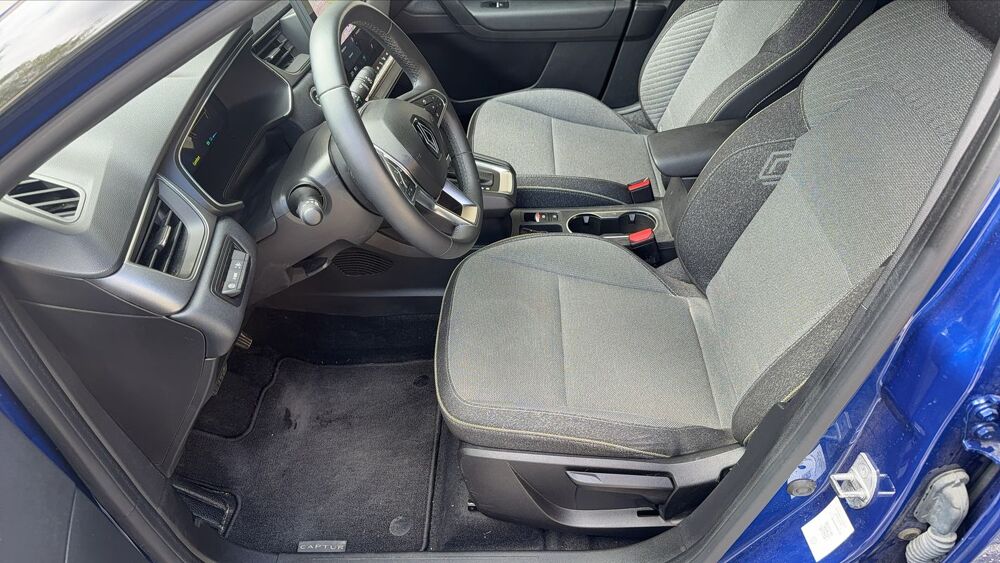 Captur 1.6 E-Tech 145 Hybrid BVA6 Techno - Automatique Entretien co 2024 occasion 74350 Copponex