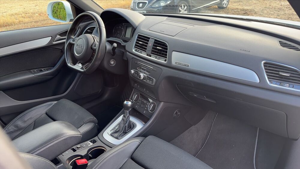 Q3 I 2.0 TDI 150 S-Tronic 7 S line - Automatique Toit ouvrant 2017 occasion 45340 Nibelle