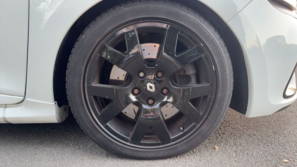Clio IV 1.6 Turbo 200 EDC6 RS 2013 occasion 62140 Hesdin