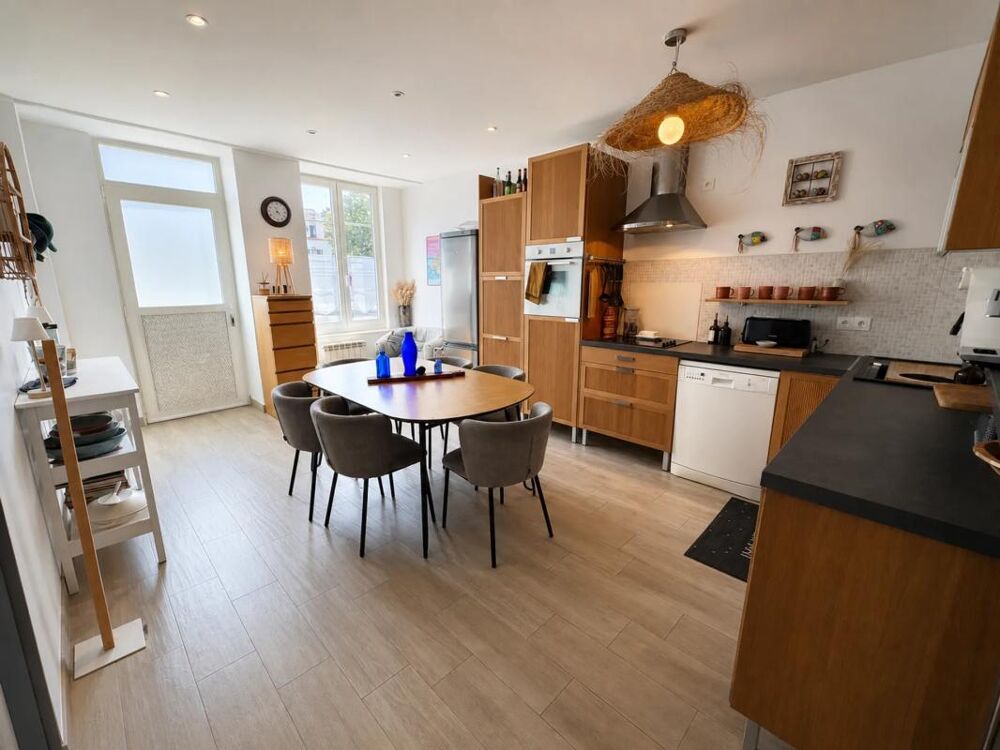 Maison de 7 pièces de 115 m² à Larmor-Baden