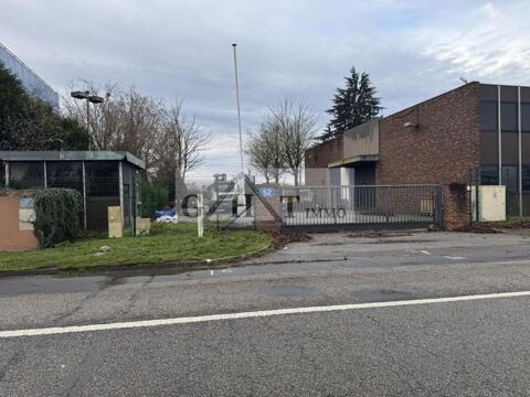   A vendre 3000m2 de locaux d'Activités 