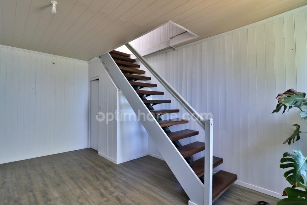 Vente Maison Maison charentaise à vendre à Plassac 17240 – 223,84 m² avec deux dépendances de 45 et 52 m² et terrain de 5 625 m² Plassac