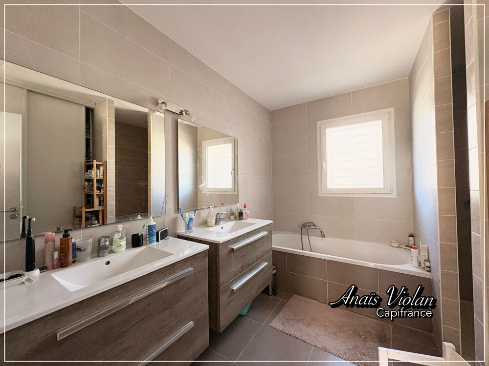 Maison individuelle de plain pied de type 4, lumineuse, avec grand jardin à vendre à VACQUIERES (34270)