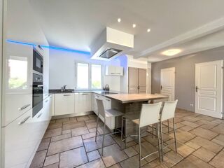  Duplex/triplex  vendre 4 pices 100 m