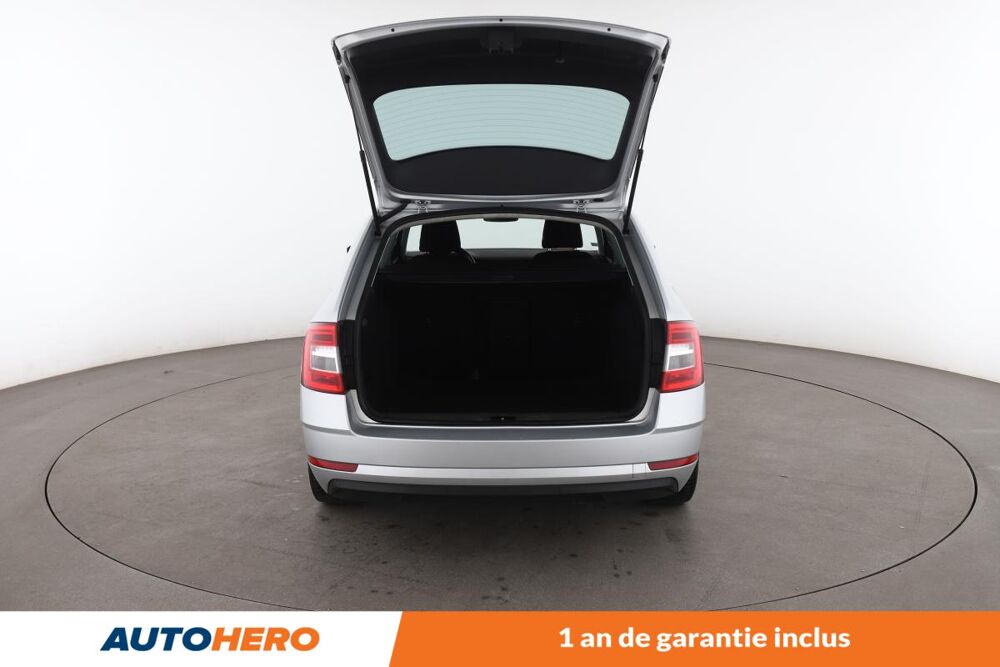 Octavia Combi 1.6 TDI Drive 116 ch 2017 occasion 92130 Issy-les-Moulineaux