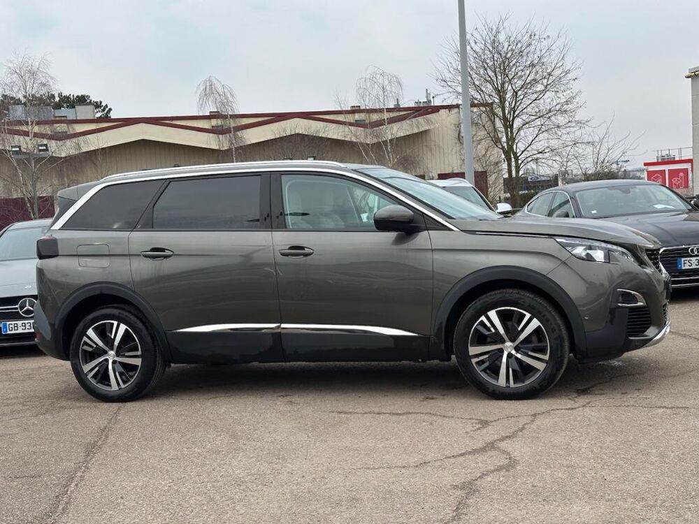 5008 II 1.5 BLUEHDI 130 S&S ALLURE BUSINESS EAT8 2019 occasion 78240 Chambourcy