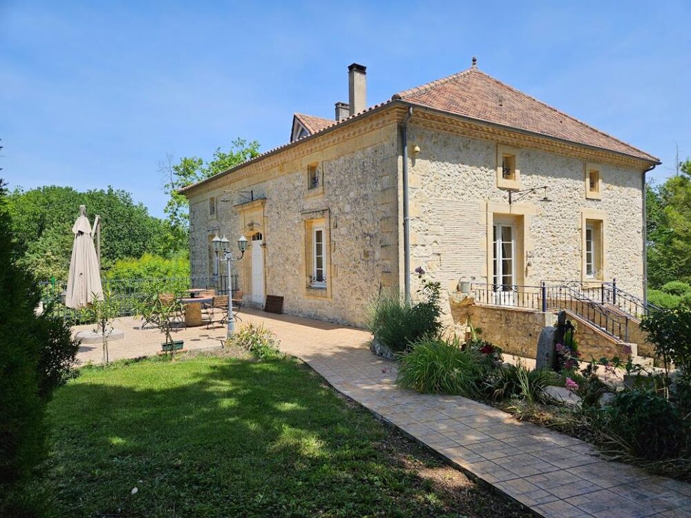 DOMAINE D'EXCEPTION XIXème BEAUVILLE (330 m² - 14 hectares)
