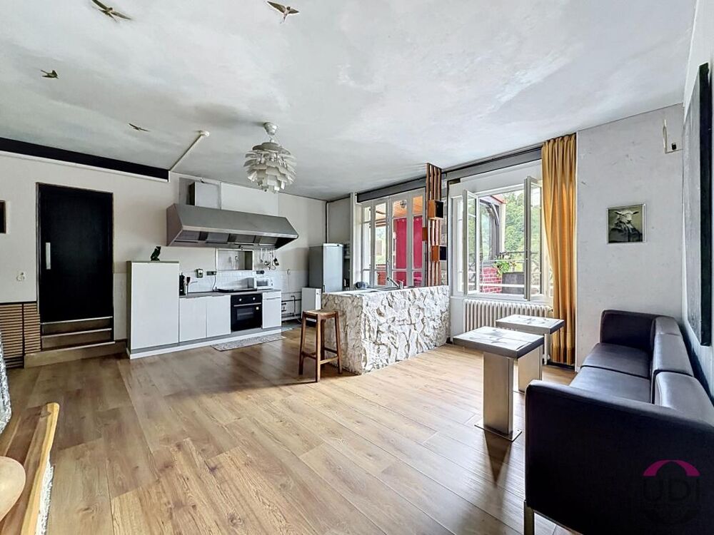 Vente Maison Ensemble immobilier avec fort potentiel – Lavault-Sainte-Anne, aux portes de Montluçon Lavault sainte anne