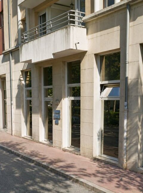 A VENDRE - BUREAUX 65000 71100 Chalon sur saone