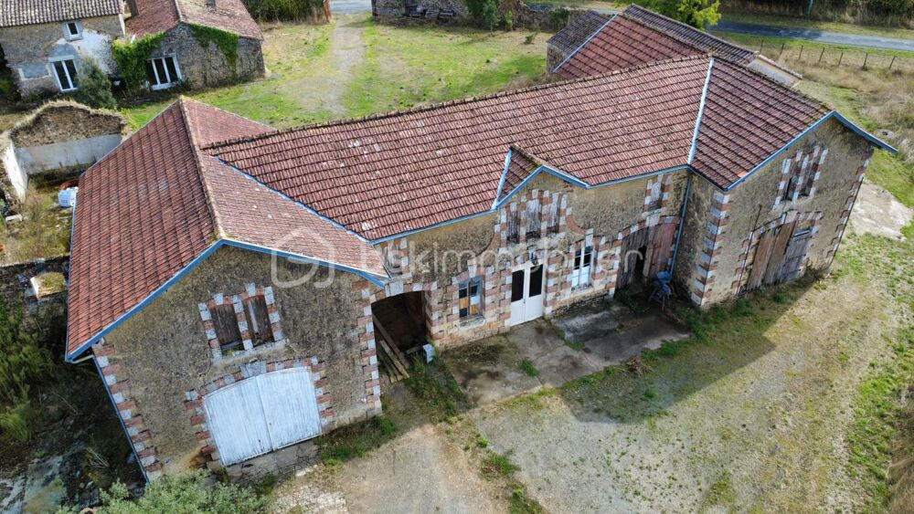  vendre  Proprit/chteau Fontenay-le-Comte (85200)