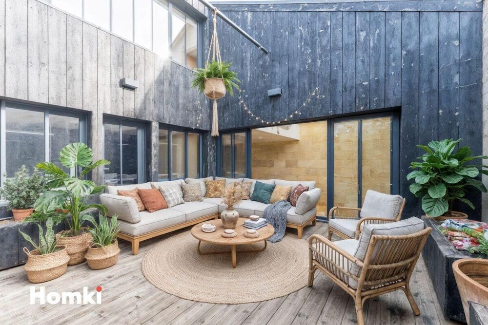 � vendre  Loft Bordeaux (33300)