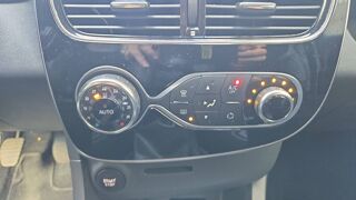 Clio 1.2 TCe Energy 120 Intens 2017 occasion 75011 Paris