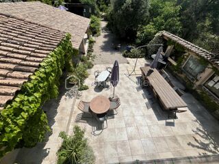  Maison  vendre 10 pices 282 m