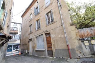 Vente Maison *** EXCLUSIVITE *** APPARTEMENT + LOCAL COMMERCIAL LOUÉ *** BILLOM CENTRE VILLE *** Billom