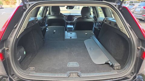 V60 2.0 D4 190 Geartronic8 Momentum - Automatique 2019 occasion 83310 Cogolin