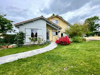Maison 6 pièces 160 m² · à Cestas · 160 m² · 509 500 €