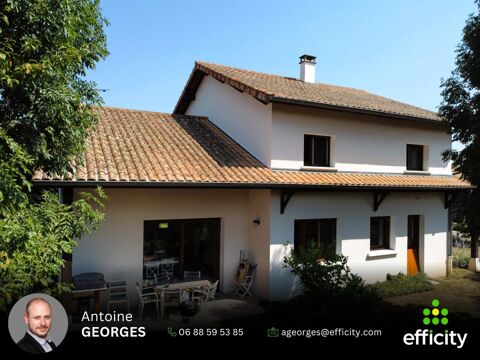   Maison Maison - 6 pi�ce(s) - 194 m�