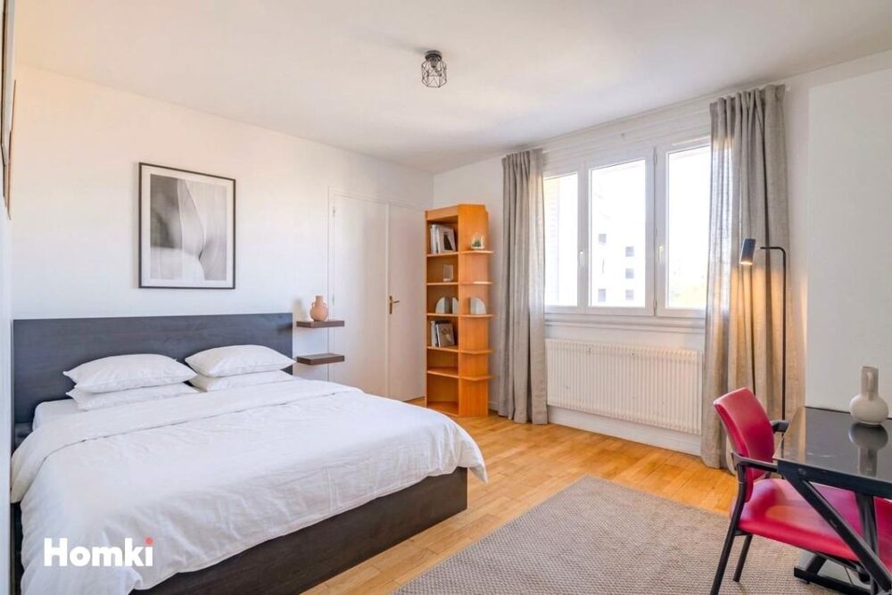 T3 (possible T4) de 72 m² - balcon, cave, parking  Villeurbanne / Montchat - DPE C