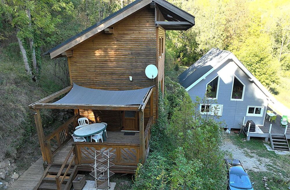 Deux villas bioclimatiques sur 6 523 m² - Calme, confort et projet locatif