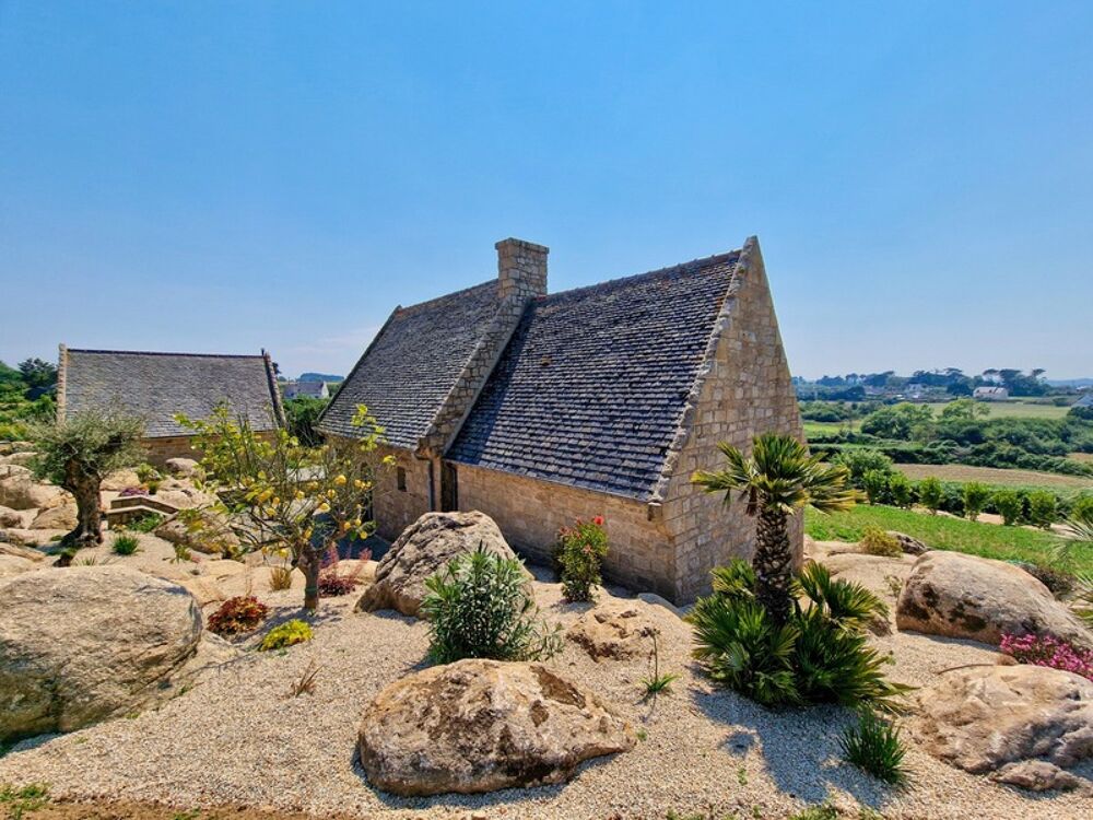 à vendre  Propriété/château Plougrescant (22820)