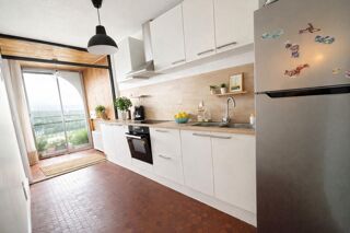  Appartement � louer 4 pi�ces 82 m�