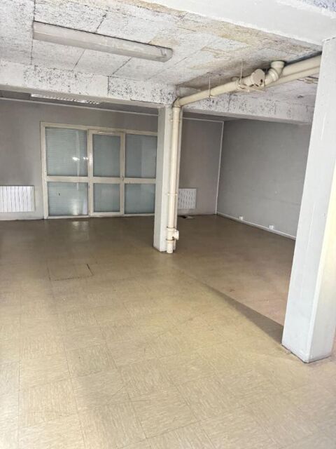   À vendre ? Local commercial de 56,36 m² à Bron (69) 