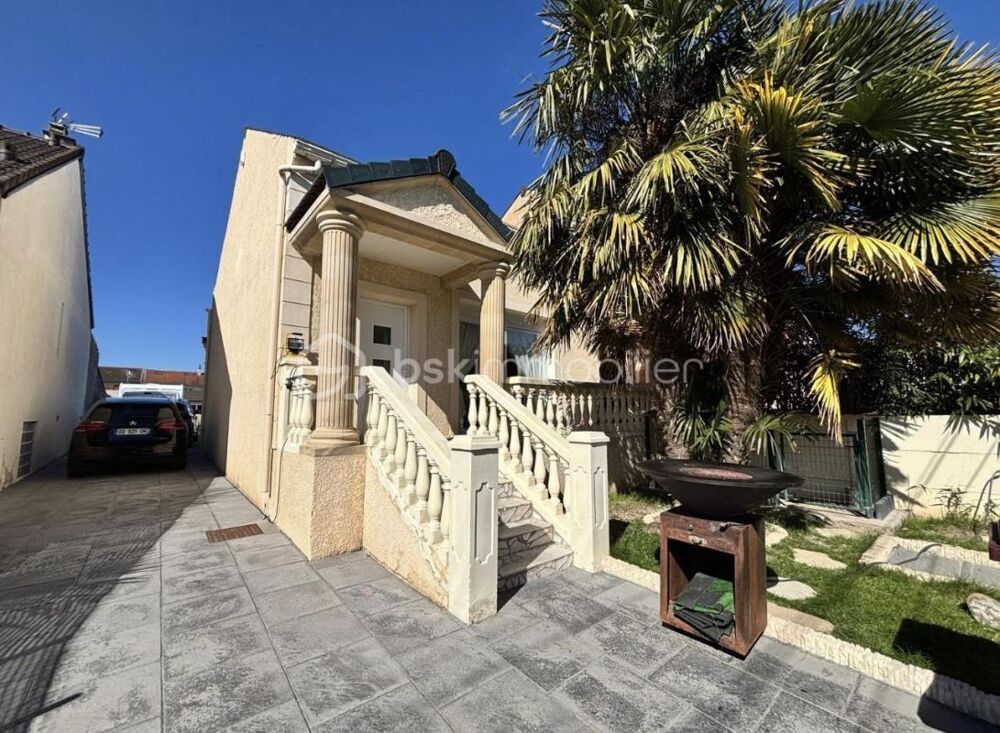 Vente Maison Charme de la tranquillité urbaine avec sa maison moderne sans aucun travaux Montfermeil
