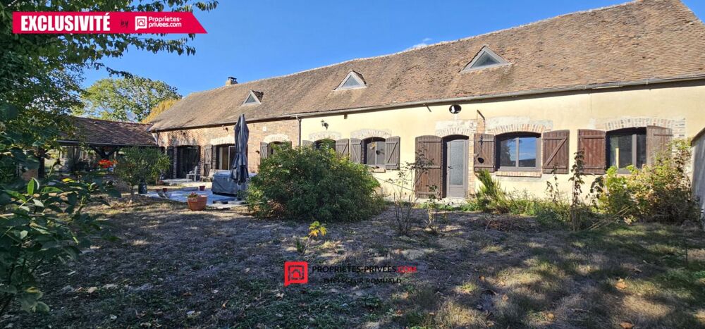 Magnifique longère de 315 M² avec piscine couverte, tennis et étang sur 1,4 hectare