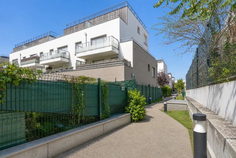 Vente Appartement Appartement 4 pièces - 80 m2 - Éragny Eragny