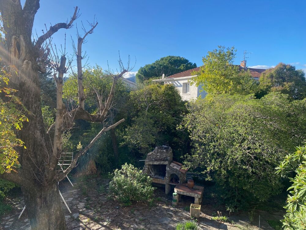 Vente Maison Dpt Gard (30), à vendre ALES maison P11 de 368 m² - Terrain de 2 030,00 m² Ales