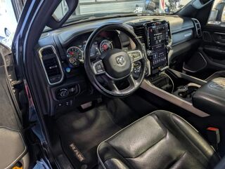 RAM 1500 5.7 4WD 396CH CREW LAMARIE SPORT 2018 occasion 77250 Moret Loing Et Orvanne