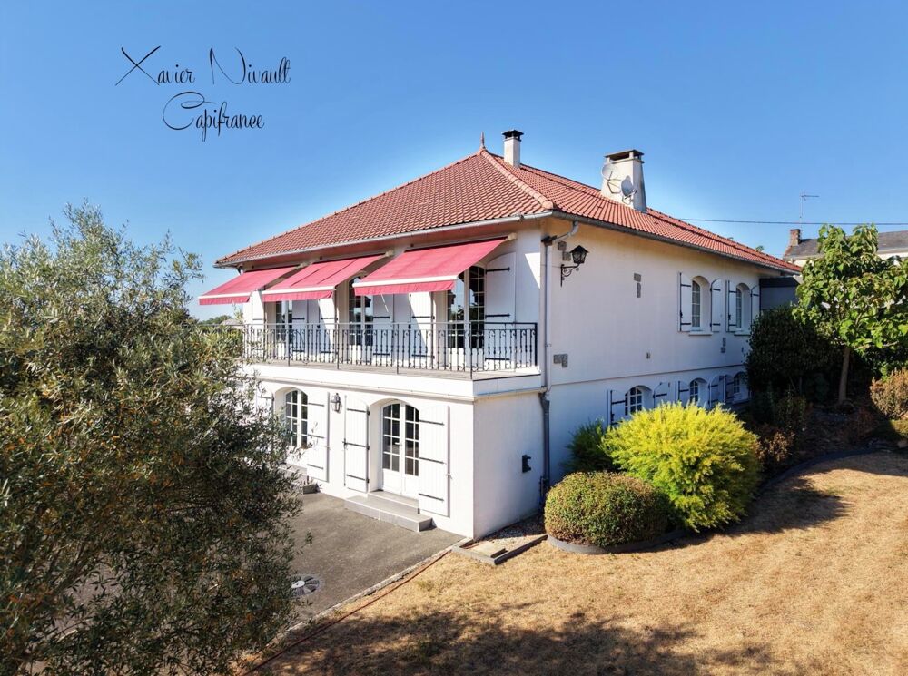 Vente Maison Maison à vendre 10 pièces proche de NIORT (79) Niort