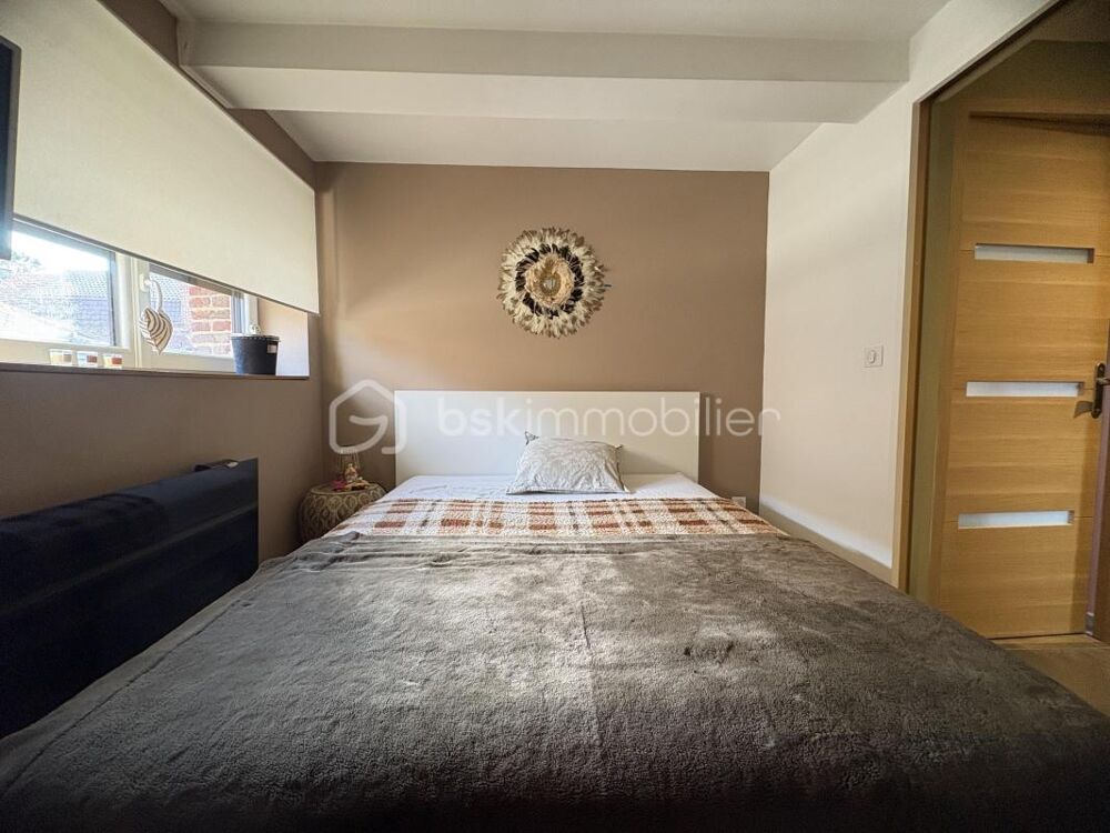 Vente Maison Appartement 3 pieces de 107m2 Merignies