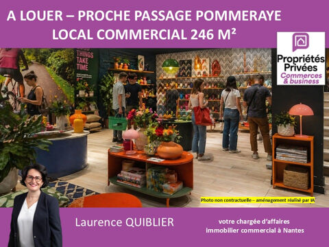 NANTES CENTRE - LOCAL COMMERCIAL A LOUER 246 M&sup2; 8200 44000 Nantes