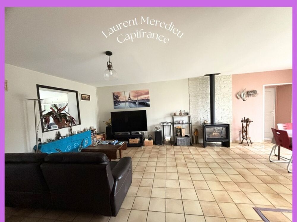 Maison de plain-pied de 130 m²- 4 chambres- avec grand jardin piscinable  Saint-Romain-la-Virvée