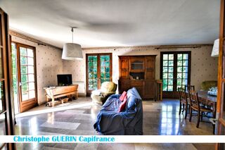  Maison � vendre 10 pi�ces 220 m�