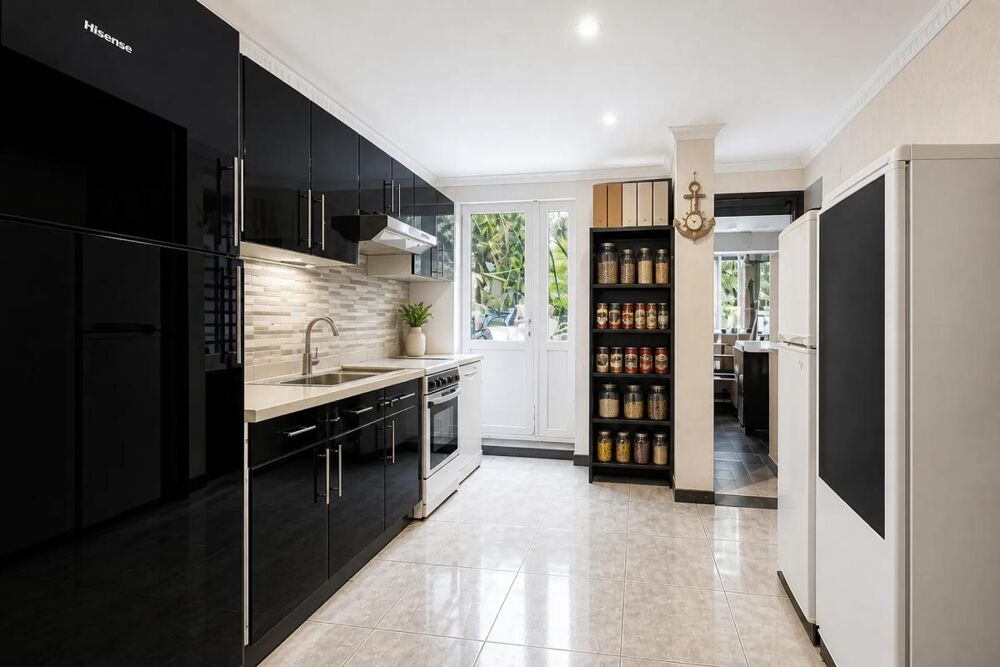 Vente Maison Maison de ville de 84 m² vendue louée avec cour privative à Provins Provins