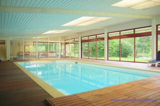  Proprit/chteau  vendre 15 + pices 1098 m