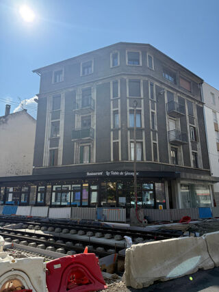  Immeuble � vendre 707 m�