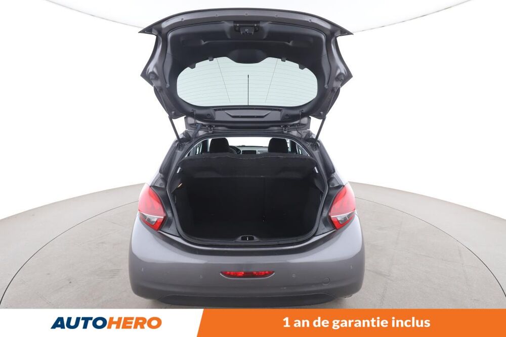 208 1.2 PureTech Signature 5P 82 ch 2019 occasion 92130 Issy-les-Moulineaux