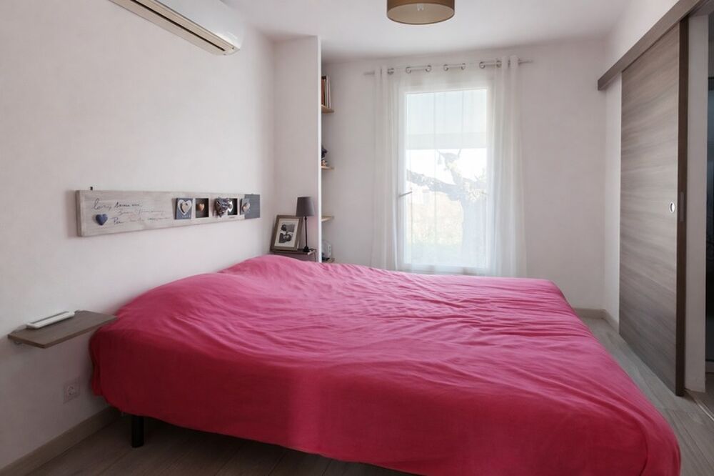 Vente Villa Villa plain-pied avec piscine � Terrain clos 1 000 m� � 3 chambres � esprit campagne proche commodit�s � Exclusivit� Montady